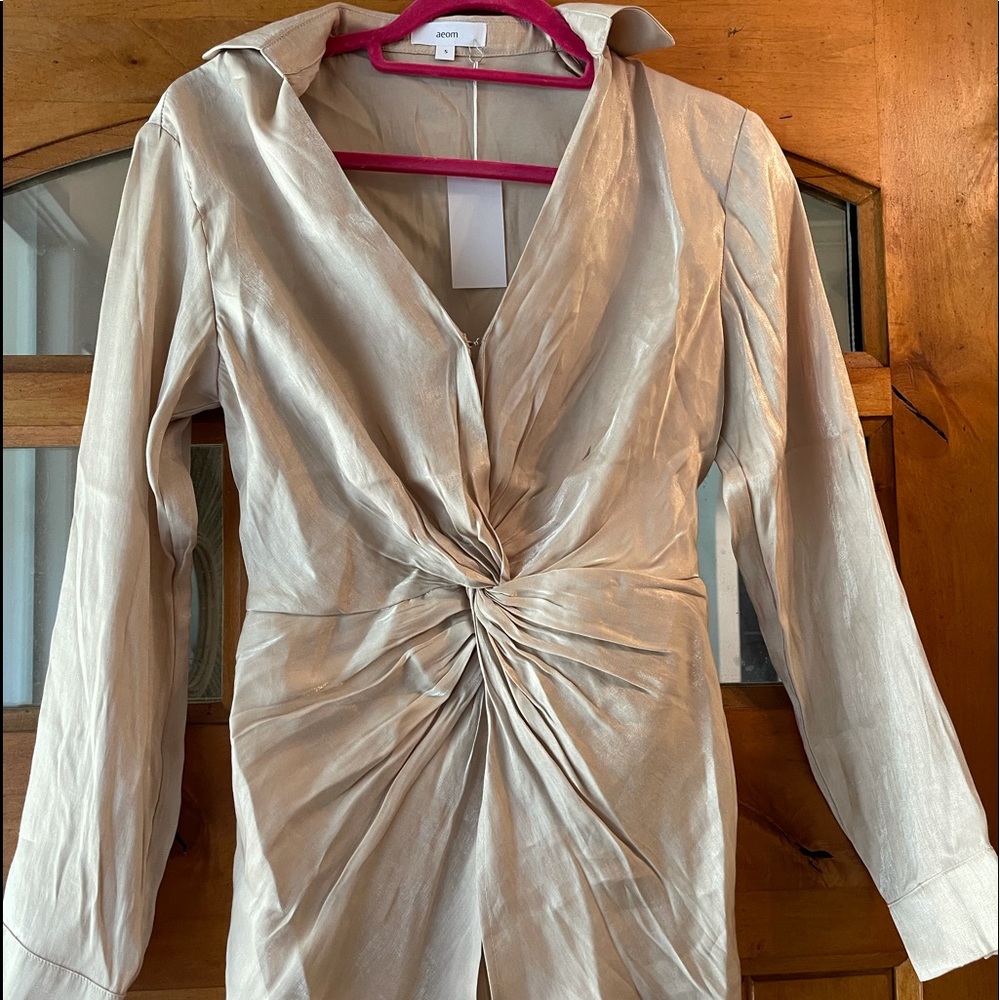 AEOM size small bright satin blouse NWT